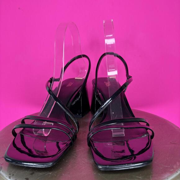 Zara Patent Black Strappy Square Toe Heeled Sandal Sz 39 - Picture 2 of 8